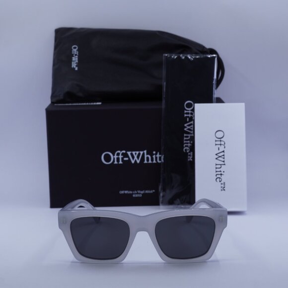 Off-White OERI13X VALDEZ 0907 Square Sunglasses – Shiny Grey/Dark Grey - Picture 2 of 10